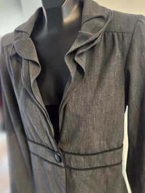 Eve Gravel Gray Ruffle-Trim Blazer Size LG